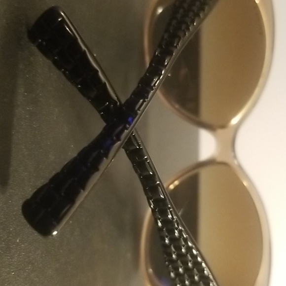 Ralph Lauren Sunglasses - Picture 3 of 3